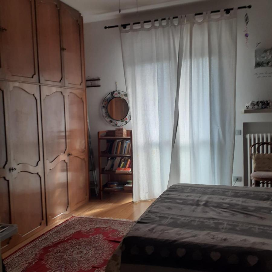 Appartamento Casa Sul Fiume 帕爾馬 外观 照片