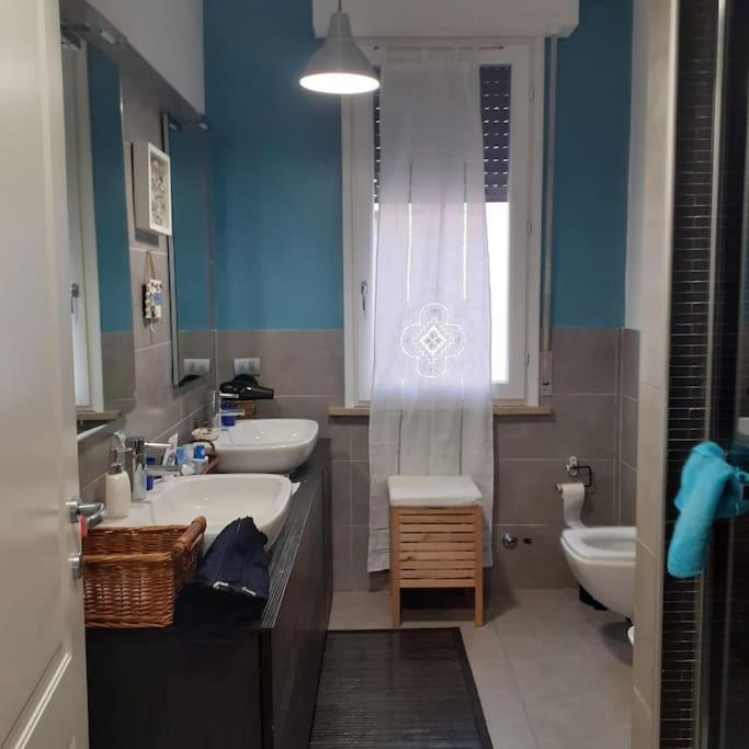 Appartamento Casa Sul Fiume 帕爾馬 外观 照片